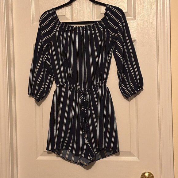 Soprano Navy Blue with White Stripes Romper Size Medium - Picture 3 of 3
